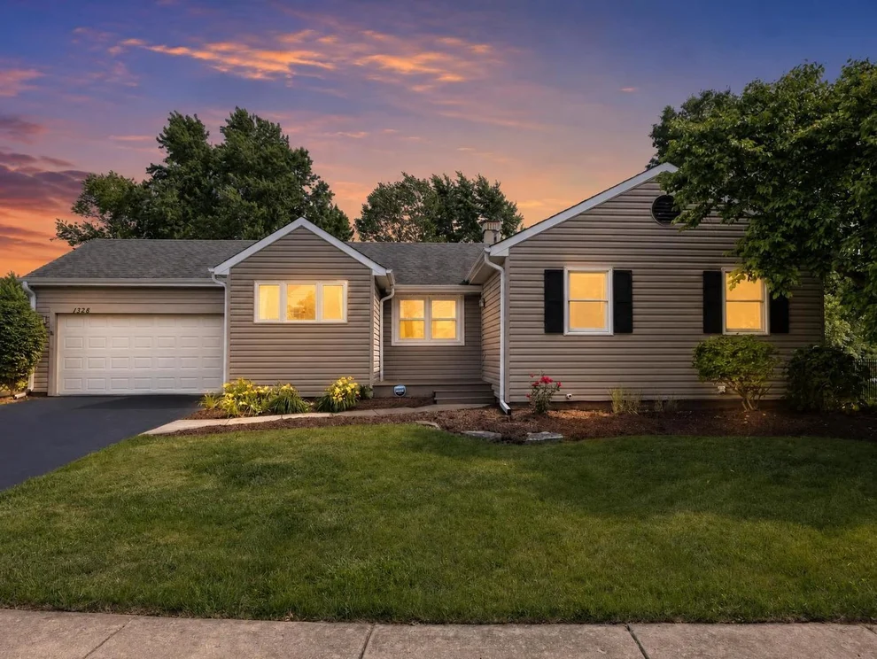 Unit for sale at 1328 Creighton Avenue, Naperville, IL 60565
