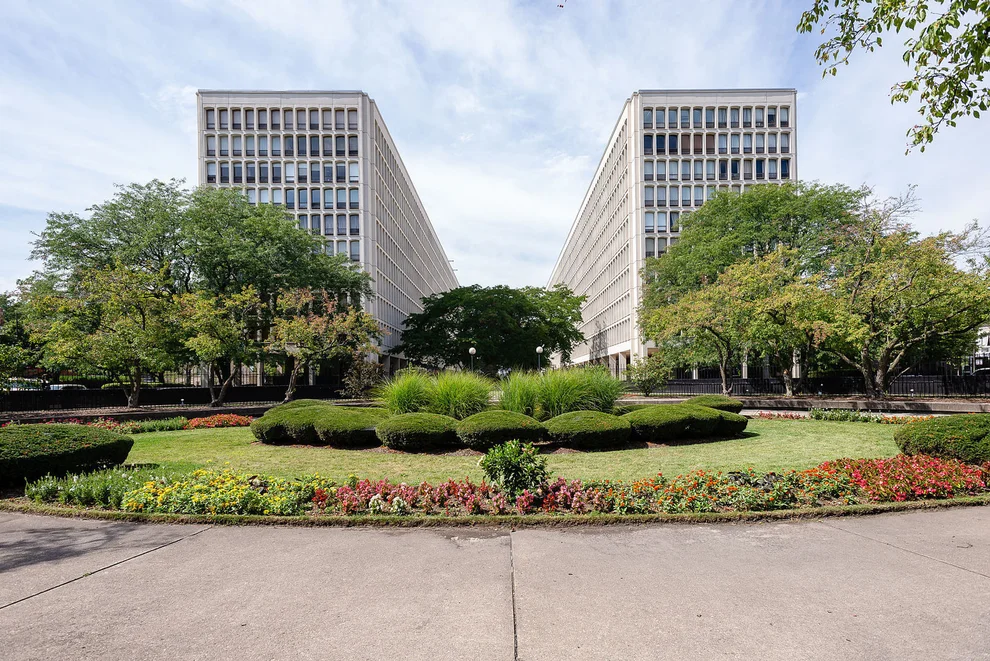 Unit for sale at 1401 E 55th Street, Chicago, IL 60615