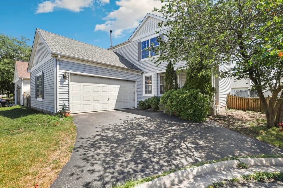 Unit for sale at 1475 Windflower Court, Romeoville, IL 60446
