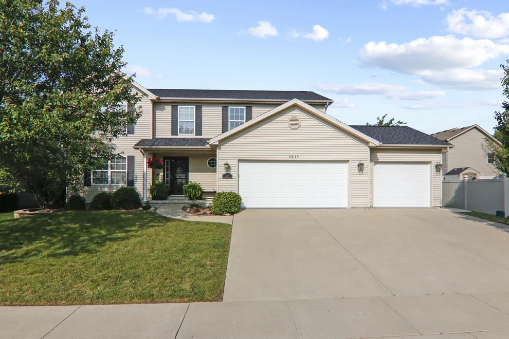 Unit for sale at 1511 Estate Drive, Normal, IL 61761