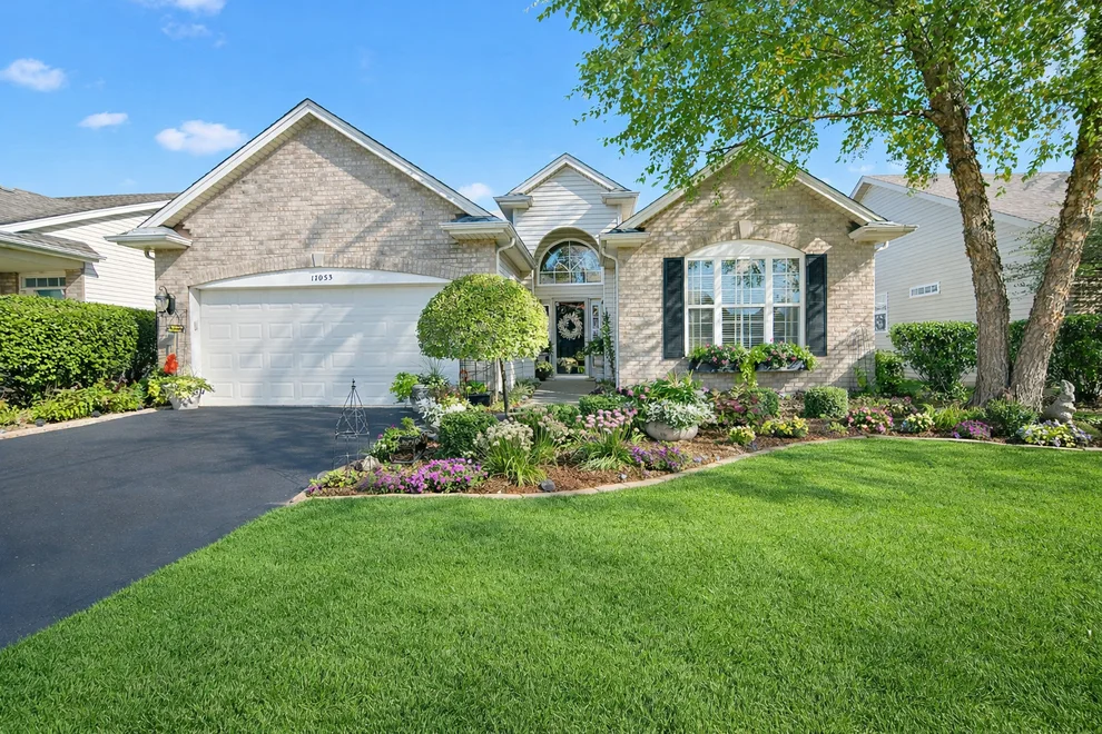 Unit for sale at 17053 Mendota Drive, Lockport, IL 60441