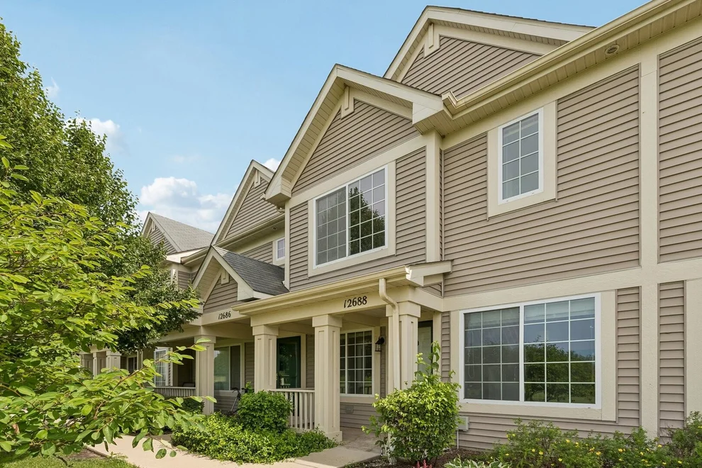 Unit for sale at 12688 W Wakefield Drive, Beach Park, IL 60083