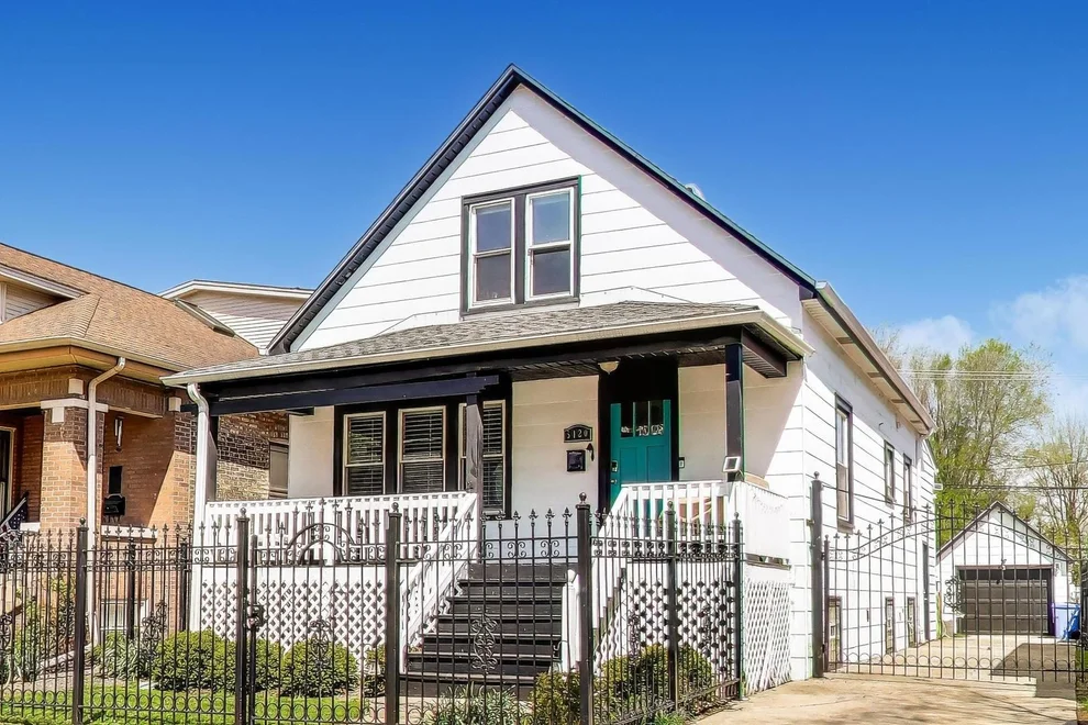 Unit for sale at 5120 W Eddy Street, Chicago, IL 60641