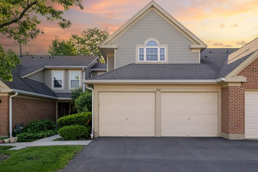 Unit for sale at 104 Thistle Court, Schaumburg, IL 60194