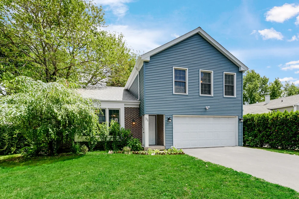 Unit for sale at 31 FRENCH Court, Mundelein, IL 60060