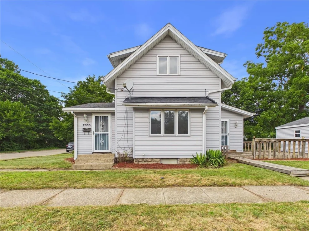 Unit for sale at 2335 Burton Street, Rockford, IL 61103