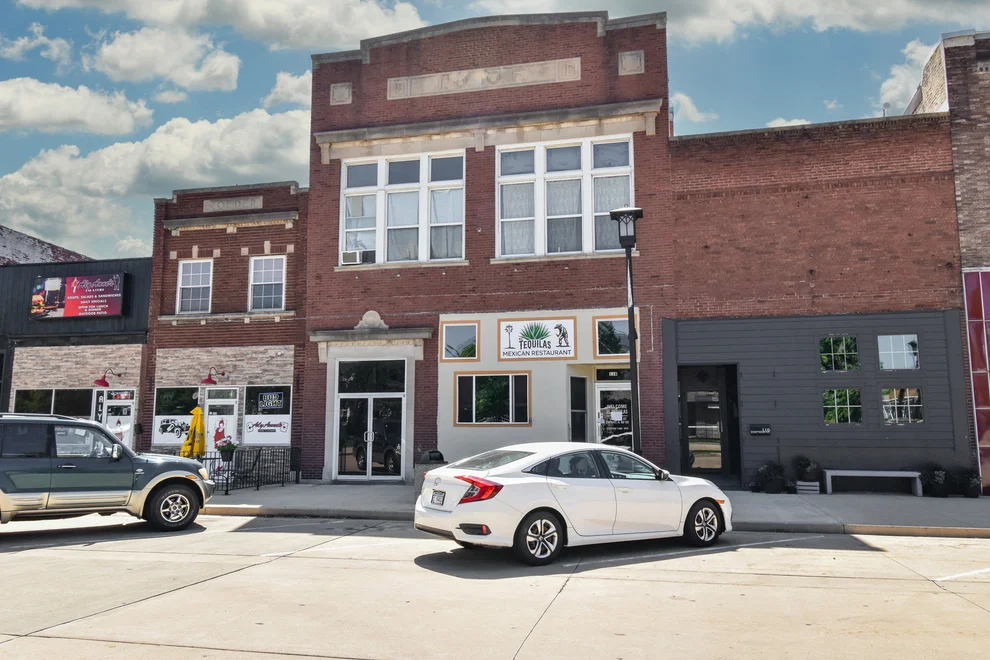 Unit for sale at 118 E Main Street, Dwight, IL 60420