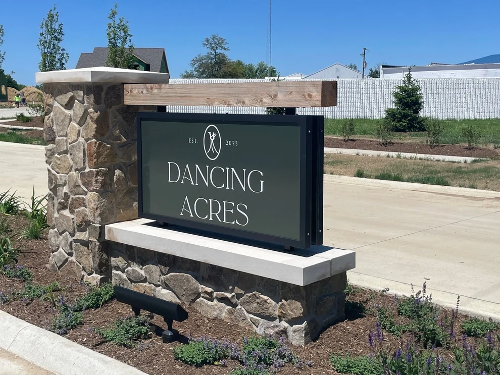Unit for sale at 211 Foxtrot Lane, Monticello, IL 61856