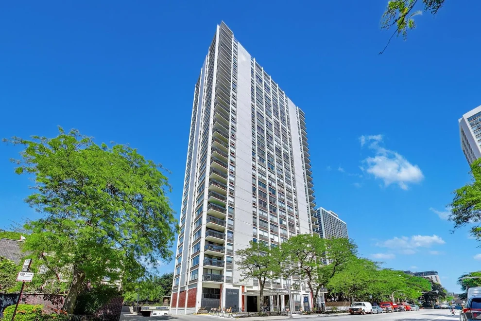 Unit for sale at 1455 N Sandburg Terrace, Chicago, IL 60610