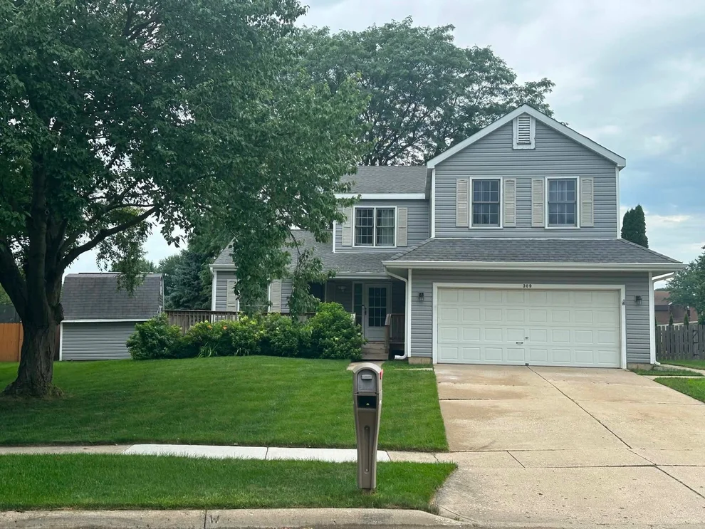 Unit for sale at 309 S Cross Trail, McHenry, IL 60050
