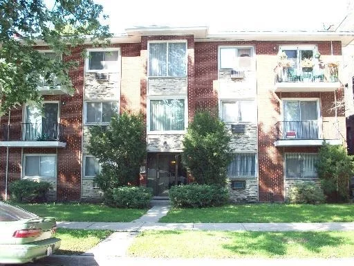 Unit for sale at 1510 W Greenleaf Avenue, CHICAGO, IL 60626