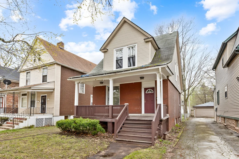 Unit for sale at 12120 S Parnell Avenue, Chicago, IL 60628