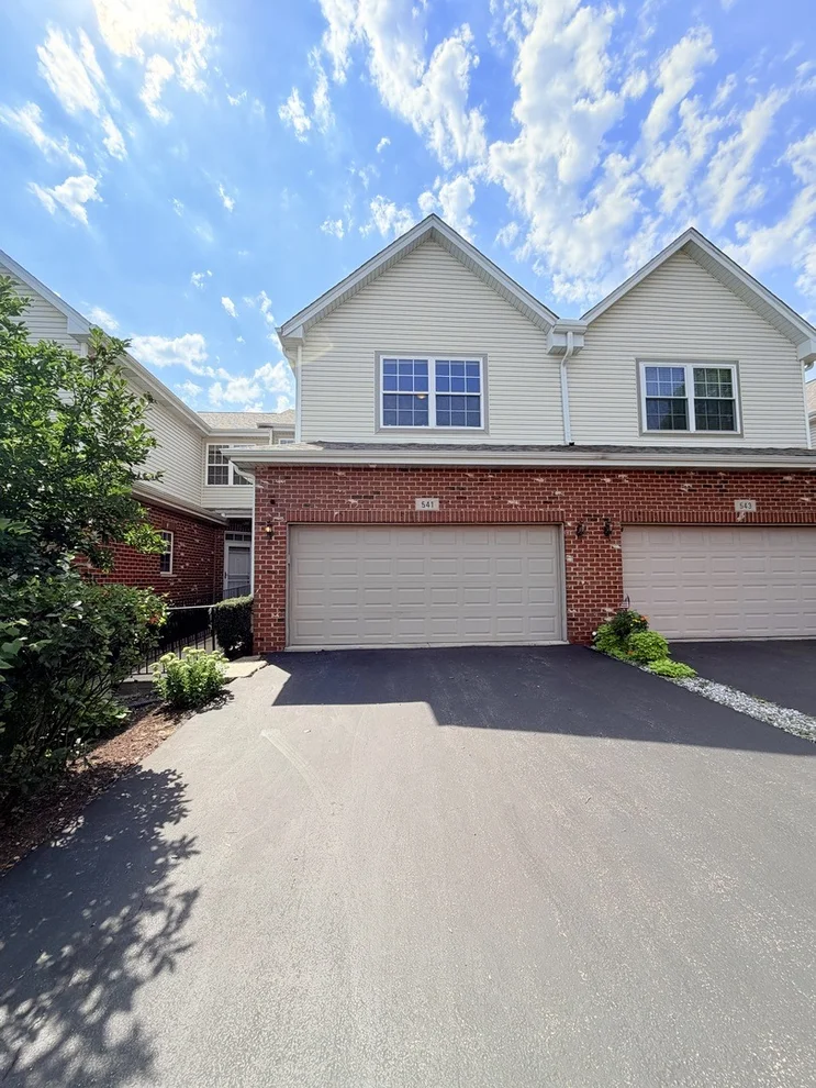 Unit for sale at 541 GOODWIN Drive, Bolingbrook, IL 60440