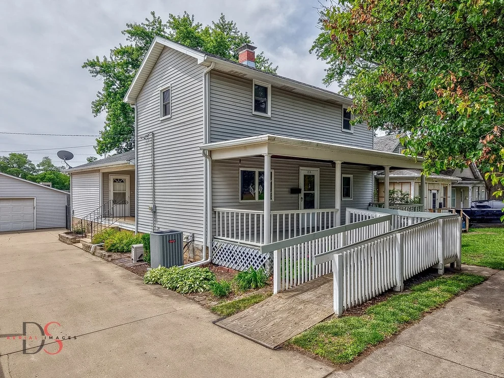 Unit for sale at 215 Desoto Street, Ottawa, IL 61350
