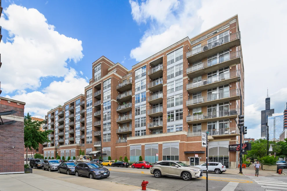 Unit for sale at 111 S MORGAN Street, Chicago, IL 60607
