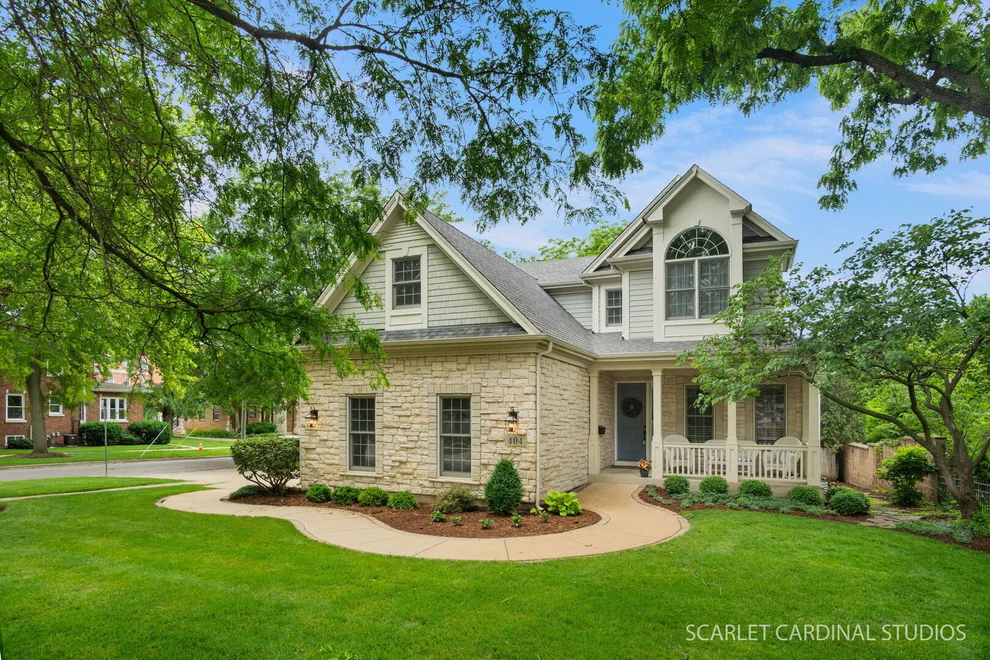 Unit for sale at 404 N Washington Street, Wheaton, IL 60187