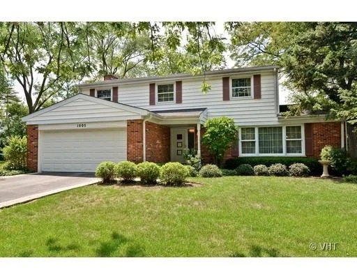 Unit for sale at 1005 Hunter Court, DEERFIELD, IL 60015