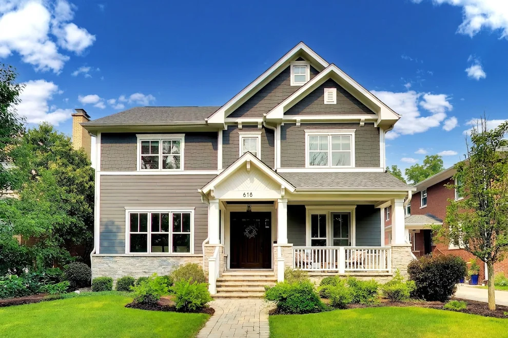 Unit for sale at 618 S Crescent Avenue, Park Ridge, IL 60068