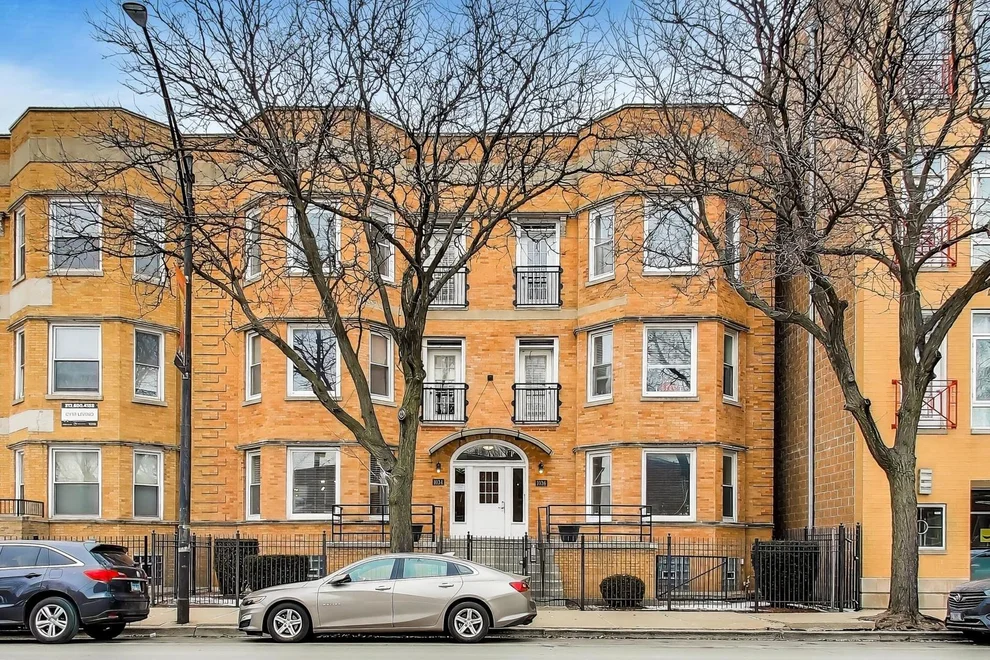 Unit for sale at 1034 E 47th Street, Chicago, IL 60653