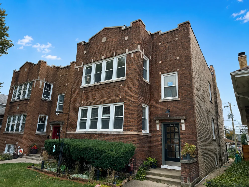 Unit for sale at 5449 W Melrose Street, Chicago, IL 60641