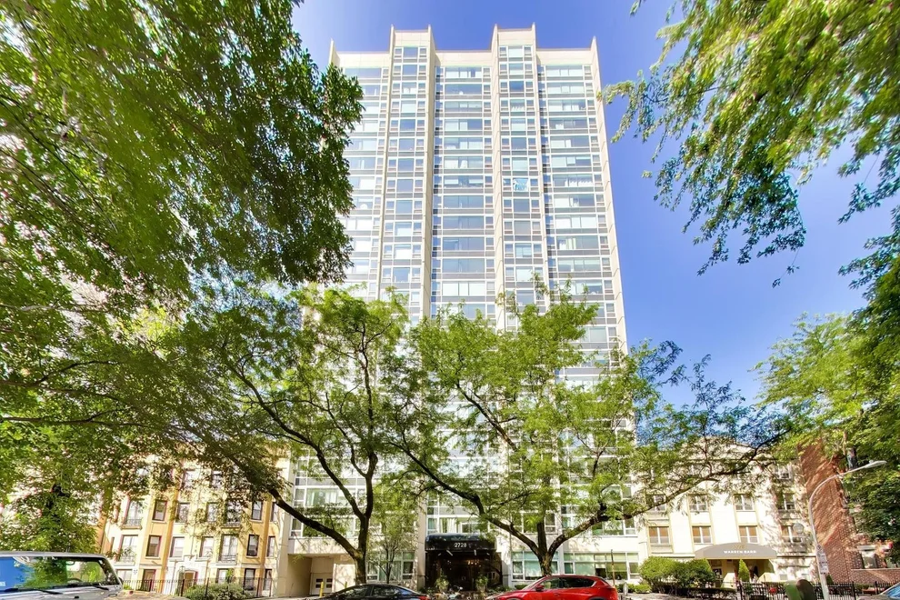 Unit for sale at 2728 N Hampden Court, Chicago, IL 60614