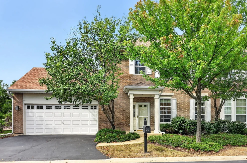 Unit for sale at 611 Dunhill Lane, Carol Stream, IL 60188