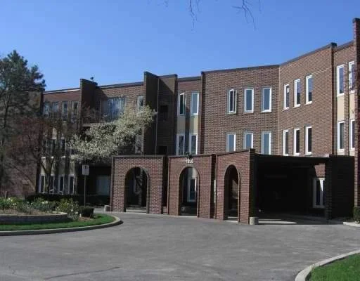 Unit for sale at 1550 SANDPEBBLE Drive, WHEELING, IL 60090