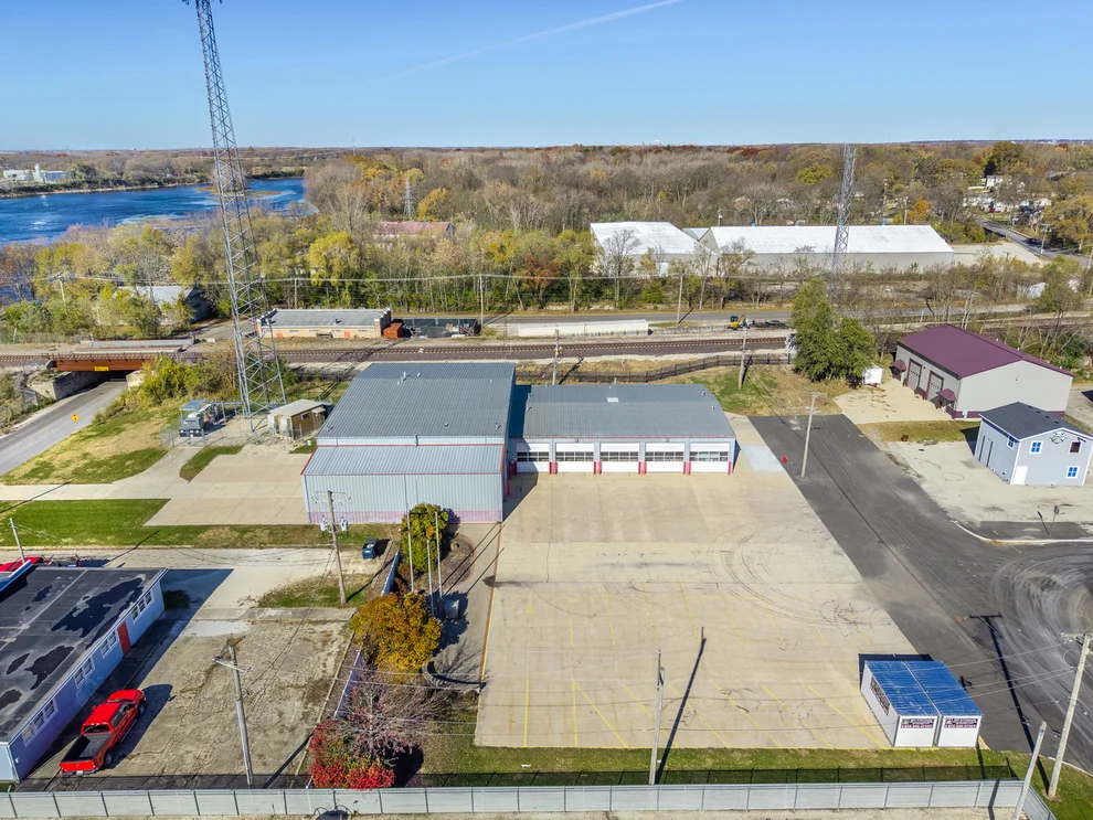 Unit for sale at 501 N Main Street, Wilmington, IL 60481