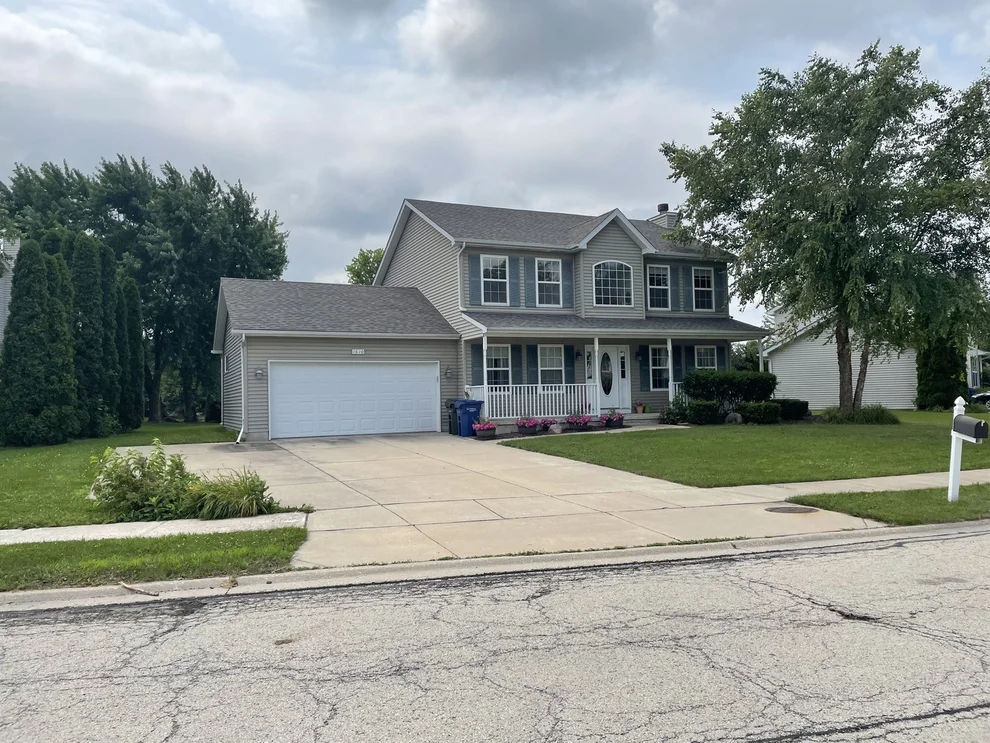 Unit for sale at 1610 Cottonwood Trail, Yorkville, IL 60560