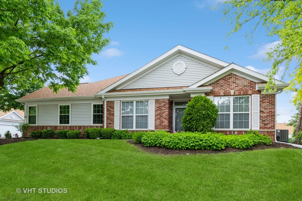 Unit for sale at 21346 W Juniper Lane, Plainfield, IL 60544