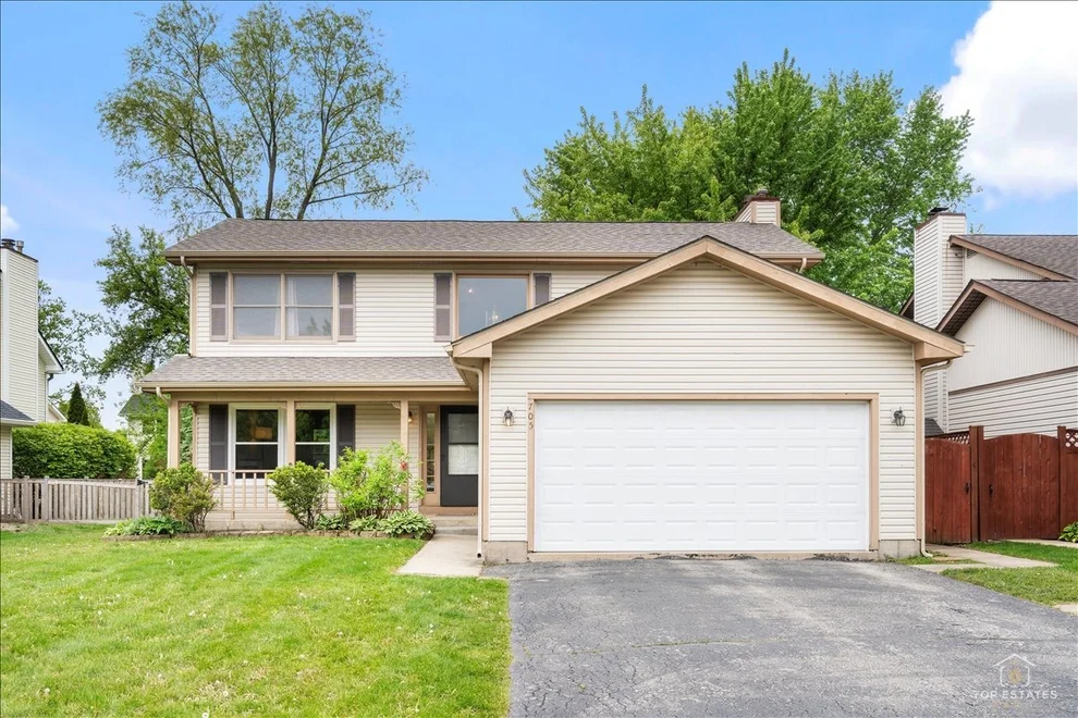 Unit for sale at 705 Gregor Lane, Wheeling, IL 60090