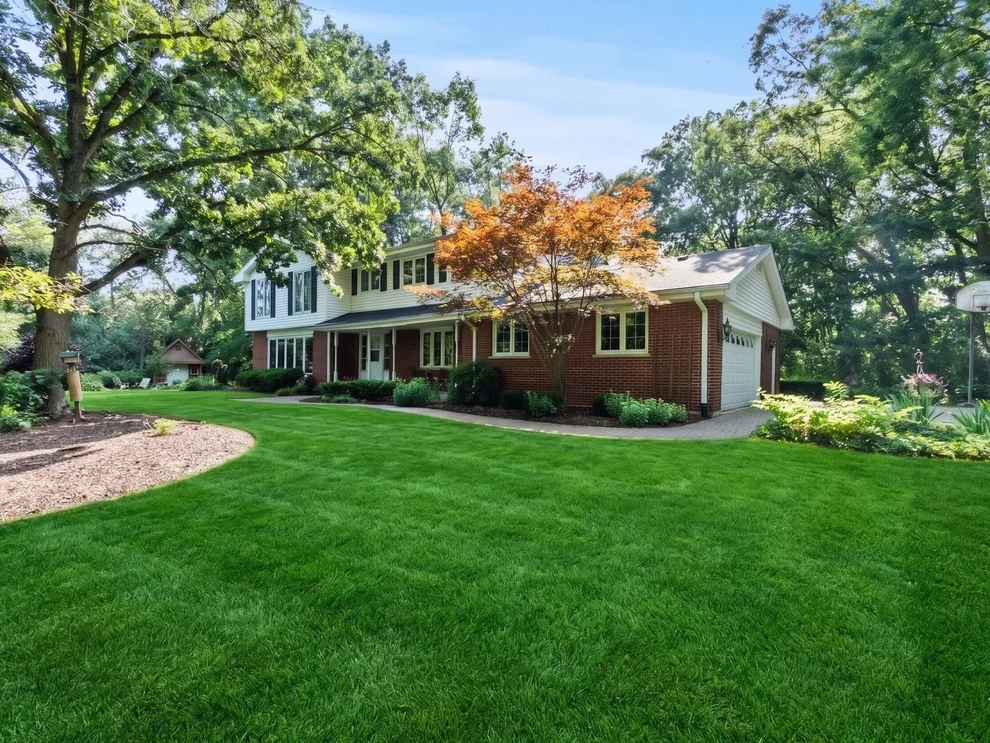 Unit for sale at 3 Old Creek Road, Palos Park, IL 60464