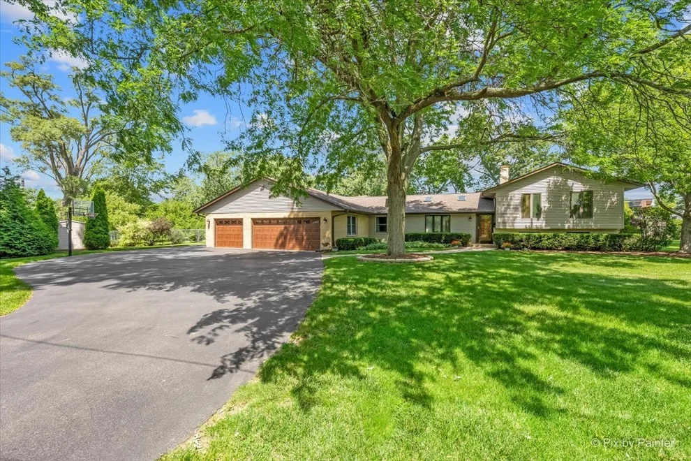 Unit for sale at 152 Jacquelyn Drive, Bensenville, IL 60106