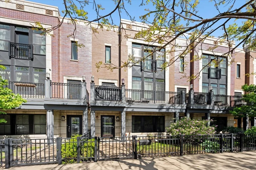 Unit for sale at 3443 N Whipple Street, Chicago, IL 60618