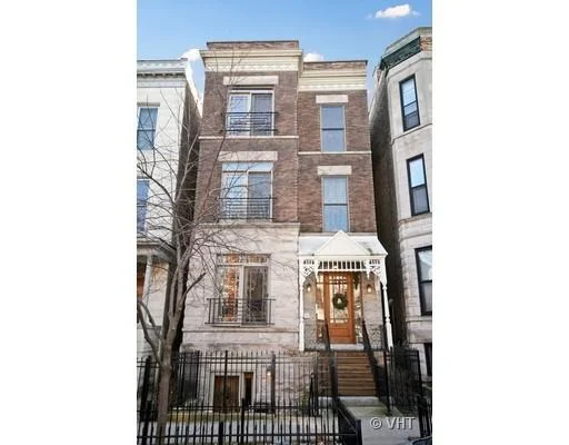 Unit for sale at 859 W Newport Avenue, CHICAGO, IL 60657