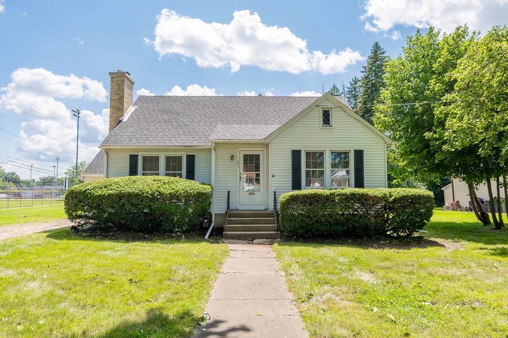 Unit for sale at 693 Enterprise Street, Elgin, IL 60120