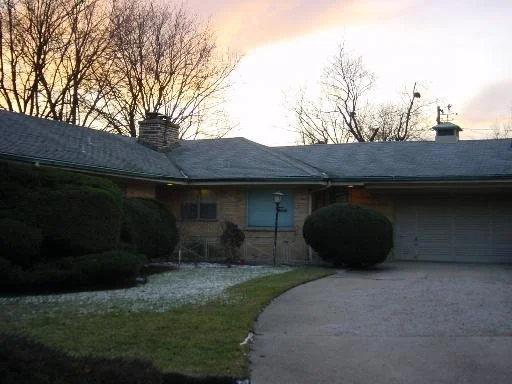 Unit for sale at 7122 Keystone Avenue, LINCOLNWOOD, IL 60712