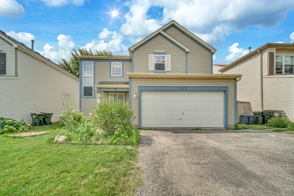 Unit for sale at 119 E Aspen Circle, Hainesville, IL 60030