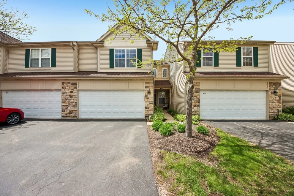 Unit for sale at 612 Shakespeare Drive, Grayslake, IL 60030