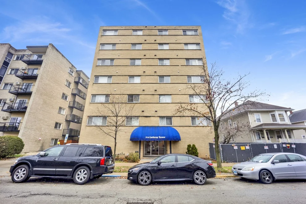 Unit for sale at 314 Lathrop Avenue, Forest Park, IL 60130