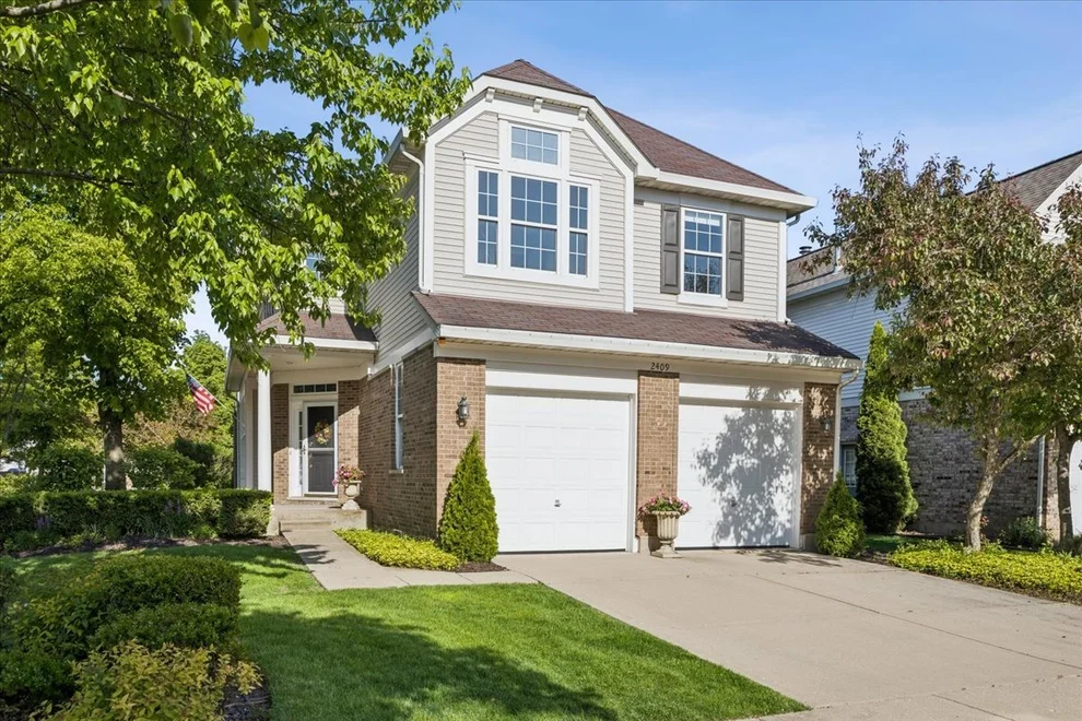 Unit for sale at 2409 Meadowbrook Lane, Westchester, IL 60154