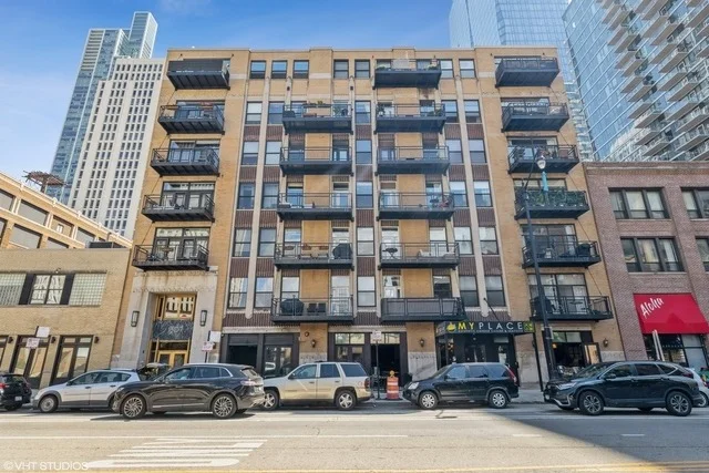 Unit for sale at 1307 S Wabash Avenue, Chicago, IL 60605