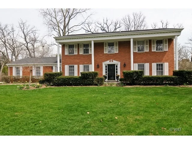 Unit for sale at 1331 Woodhill Lane, LAKE FOREST, IL 60045