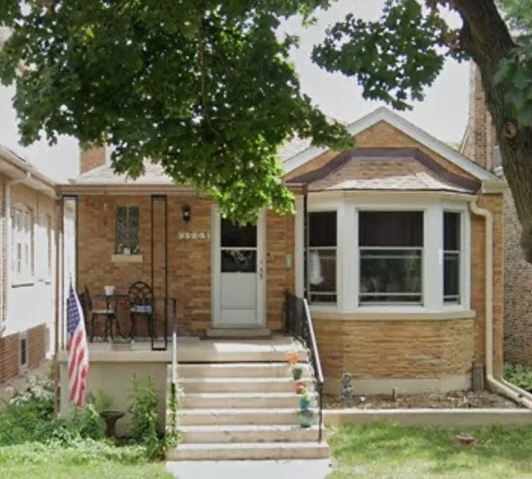 Unit for sale at 3905 N Odell Avenue, Chicago, IL 60634