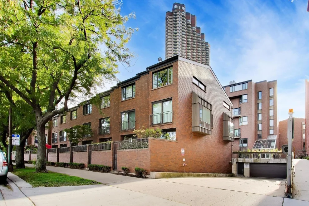Unit for sale at 3700 N LAKE SHORE Drive, Chicago, IL 60613