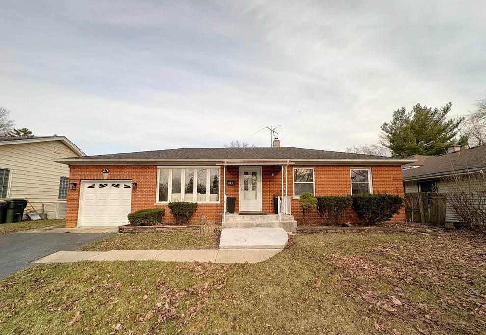 Unit for sale at 215 S Forest Avenue, Palatine, IL 60074