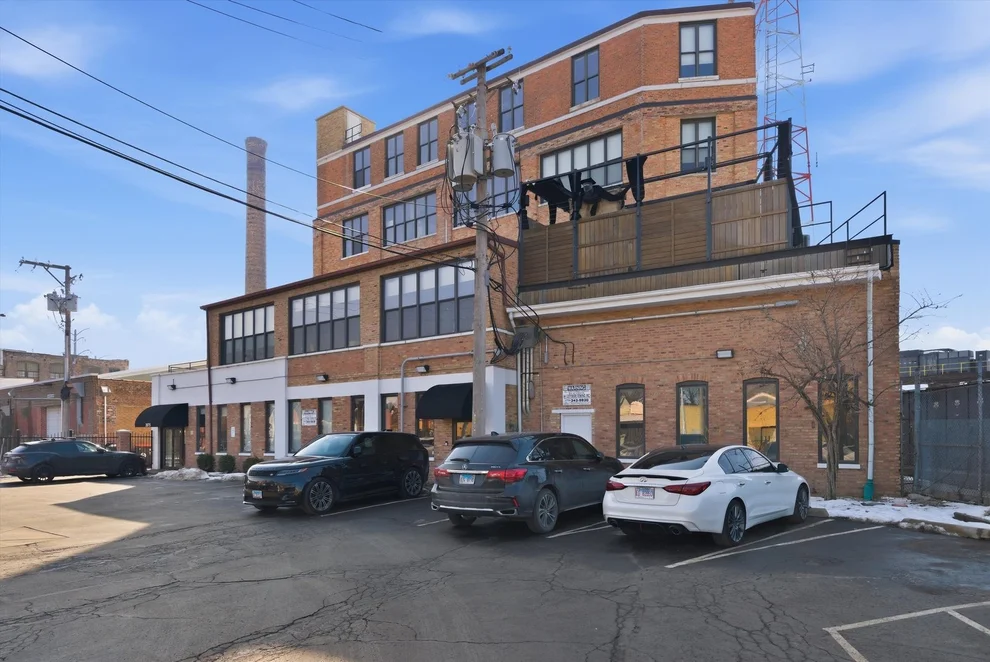Unit for sale at 2675 W Grand Avenue, Chicago, IL 60612
