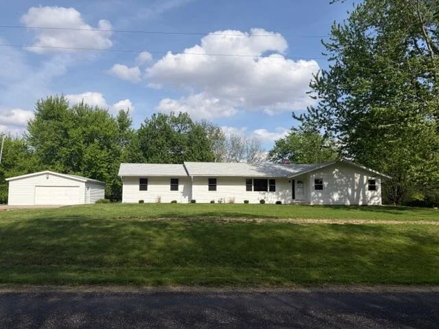 Unit for sale at 719 Salt Creek Road, Leroy, IL 61752