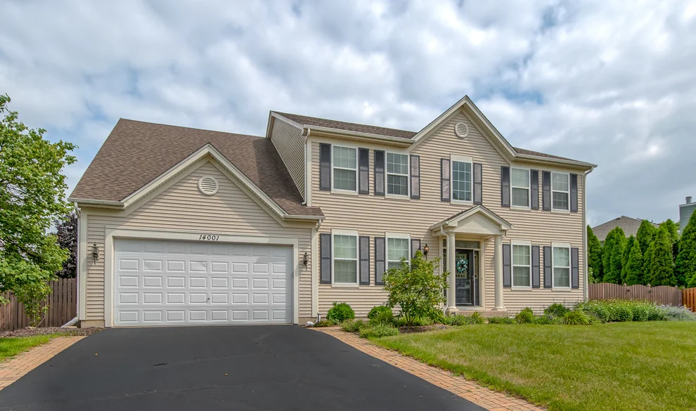 Unit for sale at 14001 Meadow Lane, Plainfield, IL 60544