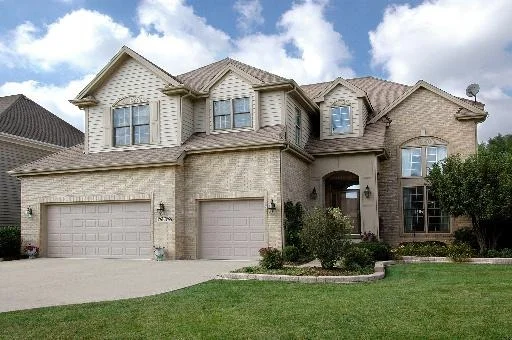 Unit for sale at 26W268 THORNGATE Lane, WINFIELD, IL 60190